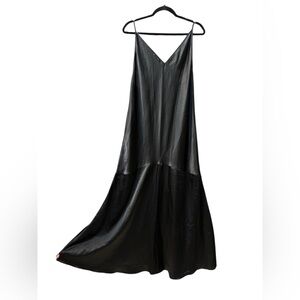 Victoria’s Secret Black Satin Slip Dress – Sleepwear